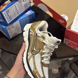 Nike Vomero 5