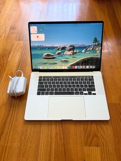 16 in Macbook Pro 2019 Touchbar Laptop macOS Tahoe Silver i9 8-Cores @2.3Ghz RAM 32Gb SSD 1Tb Dual GPU Radeon Pro Microsoft Office Final Cut Logic Pro