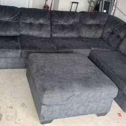Sectional Sofa lightly used