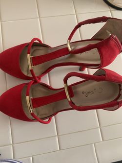 Shoe