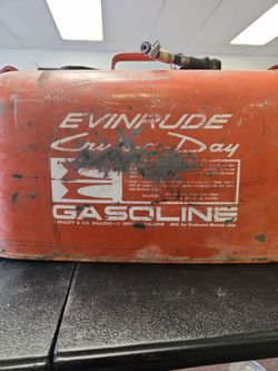 Evinrude Gasoline canister