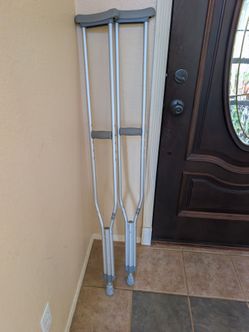 Tall crutches