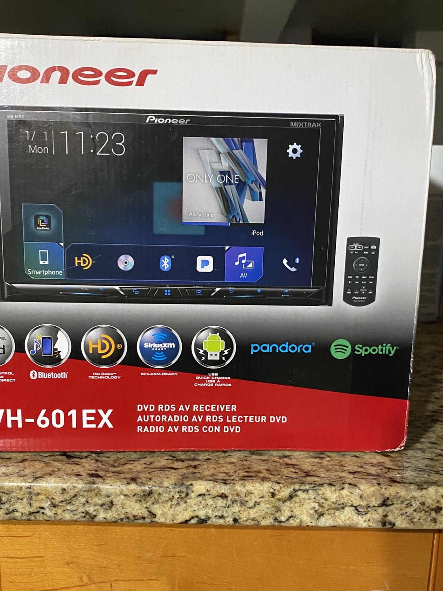 Band New Never Used Pioneer AVH-601 EX
