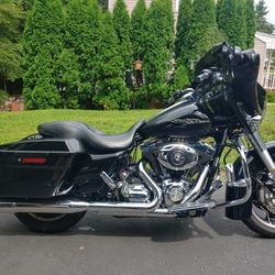2010 Harley Davison Street glide