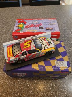 Nascar Die-cast  "8 Cars" 1-24 And 1-32