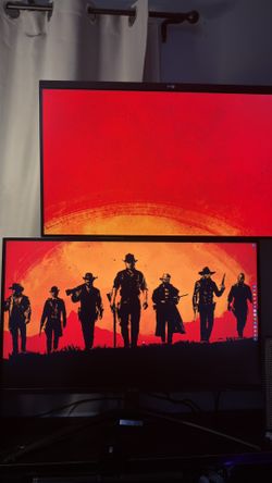 Dual Gaming & Editing Monitor Setup