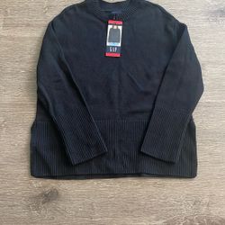 Ladies Gap Sweater