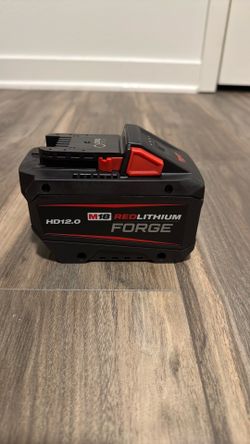 Milwaukee M18 18V Lithium-Ion REDLITHIUM FORGE HD 12.0 Ah Battery Pack