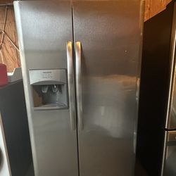 Frigidaire Refrigerator