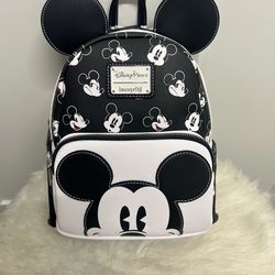 Loungefly Disney Mickey Mouse backpack