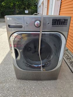 LG 7.4 cu FRONT loader washer/dryer set