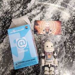Medicom Bearbrick Series 51 SciFi JunkHead (Full Kit)
Open Box to confirm figure
 Sealed in bag with card 

Pick up 77095 near Telge/West
