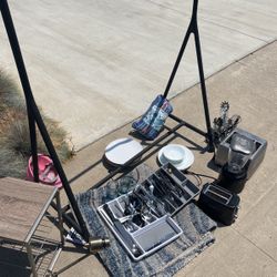 FREE kitchen ware, clothing rack, hammock, helmet, blender, shoe rack