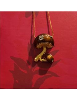 Vintage Enamel Mushroom Necklace NWT 