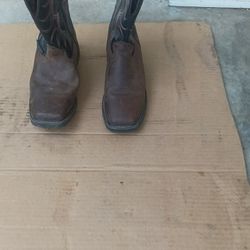 Used Justin Men's Waterproof EH Non-Steel Wellington Stampede size 7 1/2" D Work Boots