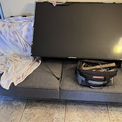 Free Couch 