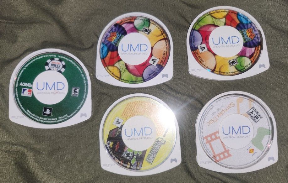 5 PSP Loose Umd Games