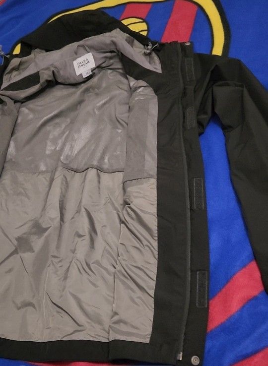 Jacket  Men's winter waterproof New   Size LG.  Brand FIELD & STREAM Never used