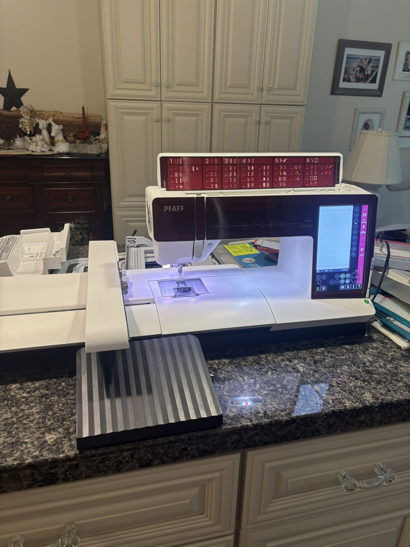 Pfaff Creative Sensation Pro ll- Sewing & Embroidery Machine