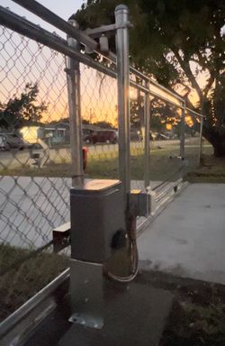 Sliding Gate Opener / Portones Electricos