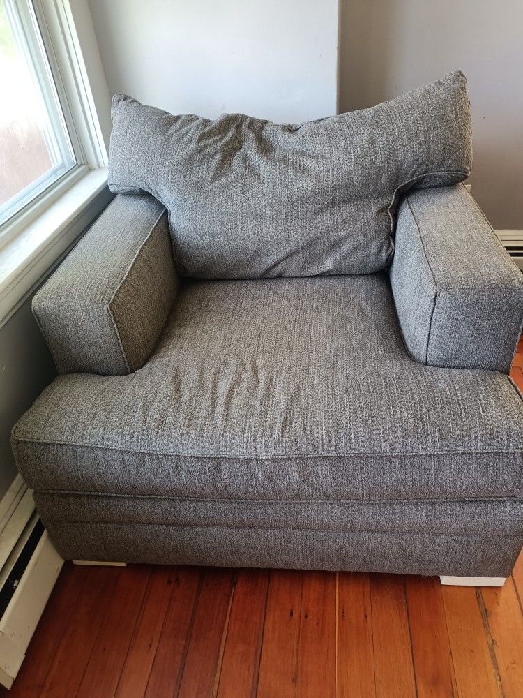 Oversized Couch Chair
