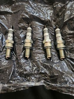 NGK CR10EIX IRIDIUM SPARK PLUGS