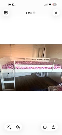 Twin, Bed