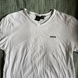 Hugo Boss T Shirt Size Small 