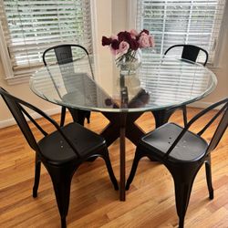 Dining Room Table 