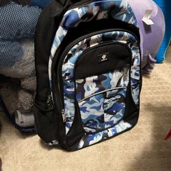 Backpacks And Lunch Boxes 