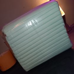 Bed Liners / Potty Pads