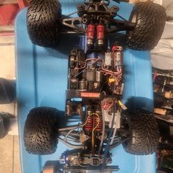 Traxxas Revo Nitro RC Car