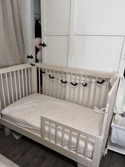 Crib Like New
