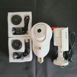 Never Used Security Camera Bundle – LaView Light Bulb Cam + ZOSI Bullet + 2 Mini Cameras
