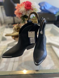 Women Boots