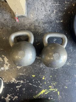 70lb kettlebell Set