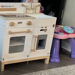 Toddler Kitchen 