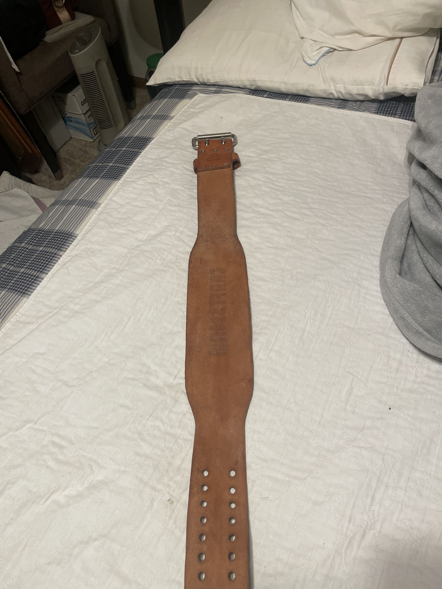 New Weight Lifting Leather Belt