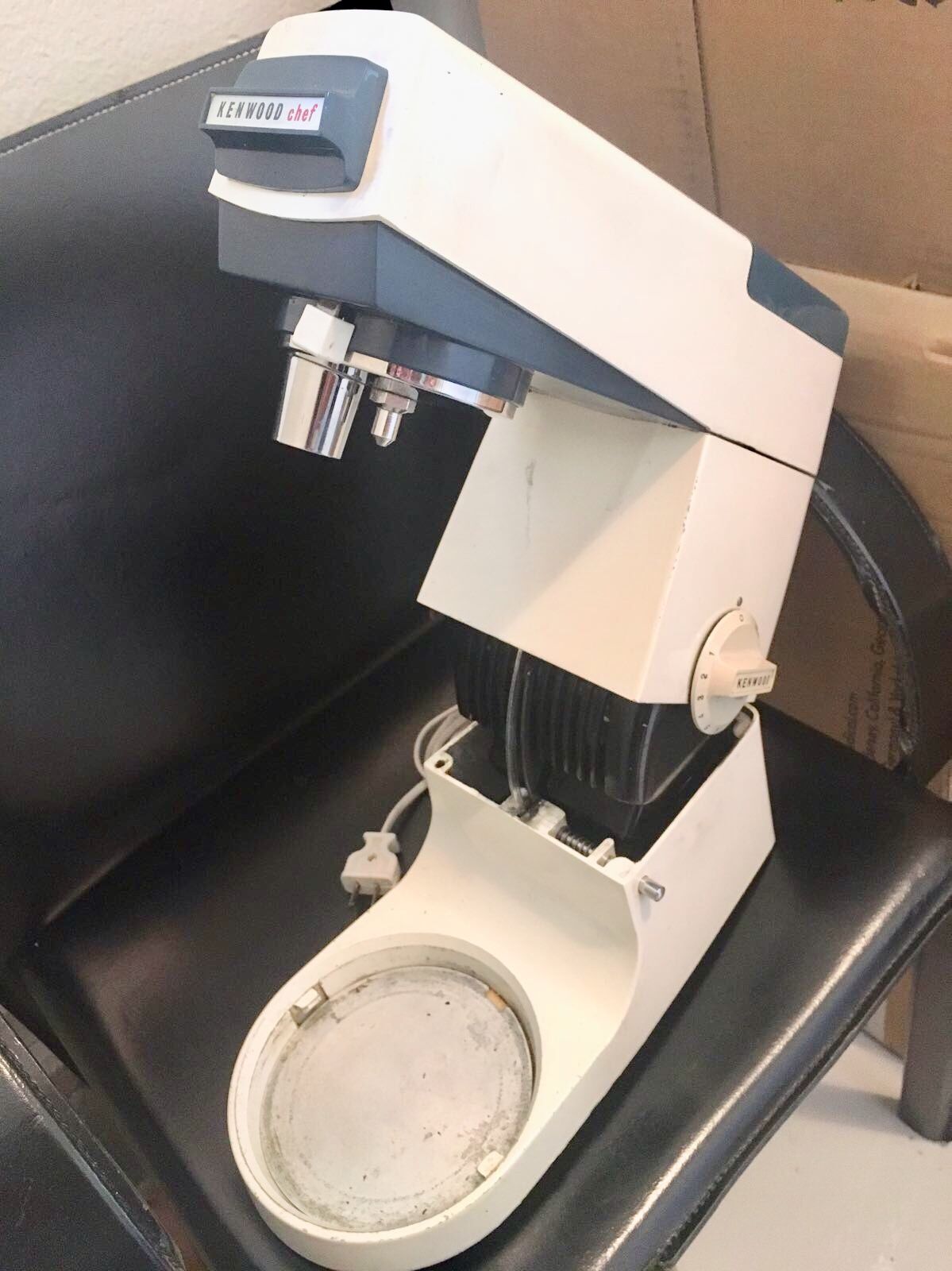 Vintage KENWOOD Chef Mixer, Model A701A White