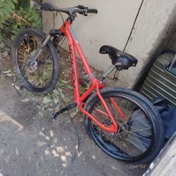 vopcu mountain bike small sporket needs TLC flat tires uses fat tires