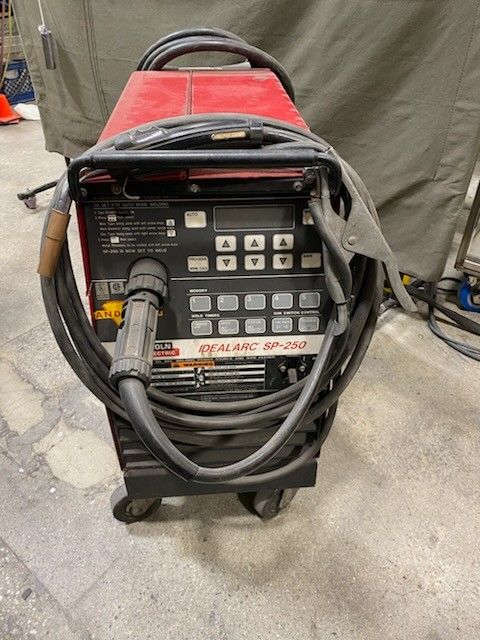 Idealarc Sp-250 Mig Welder