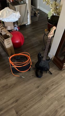 Fender squier bullet strat plus Vox modeling amp