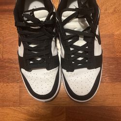 Nike Panda Dunks