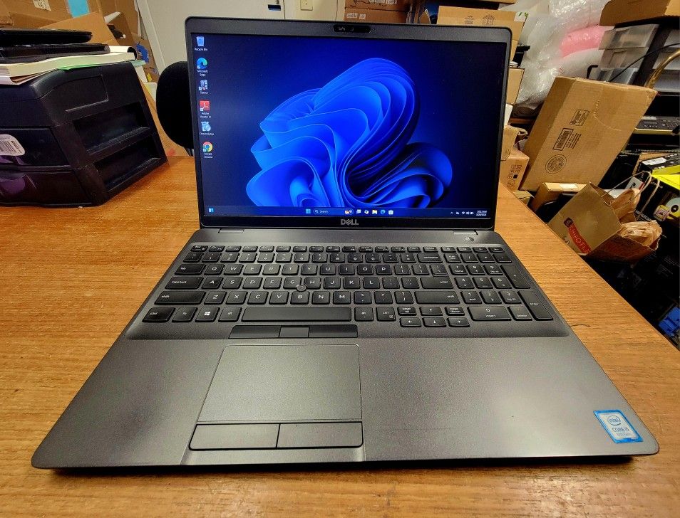 Fixed Price: Dell Latitude 5500 15.6'' Laptop Core i5 Quad Core / 16GB/ 256GB SSD Win 11 Webcam #9429-1