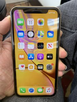 iPhone XR Yellow Sprint