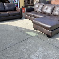 Large Living Room Sectional Movable Chaise & Loveseat