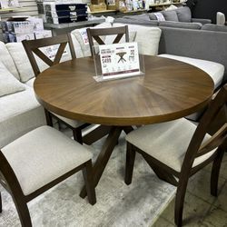 Labor Day SALE ,dining sets/tables ☺️🔥‼️