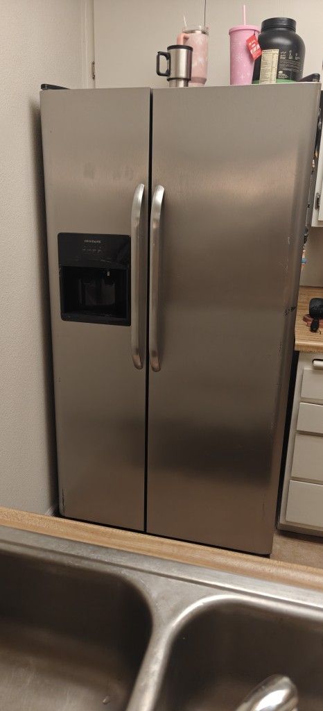 Refrigerator