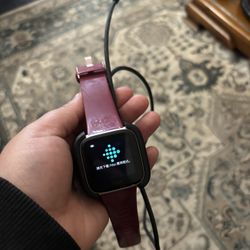 Fitbit Versa 2 Health & Fitness Smartwatch