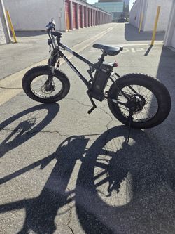 ELECTRIC FAT TIRE BIKE SWAGTRON EB-6 BANDIT